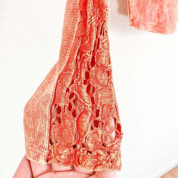 Buckle Daytrip Mineral Wash Thermal Distressed Long Sleeve Top - Picture 6 of 10